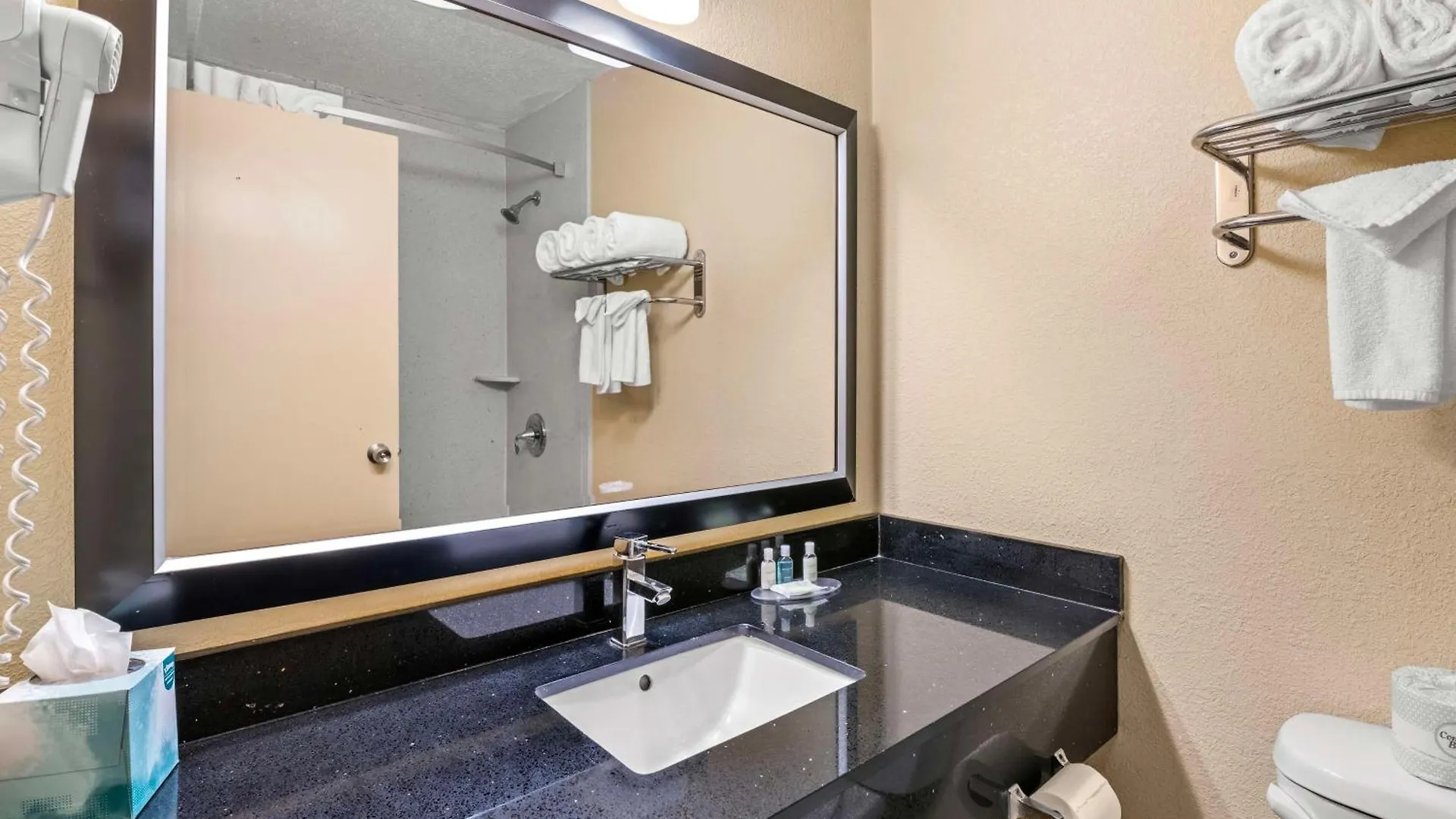 ***  Red Lion Hotel Charlotte United States