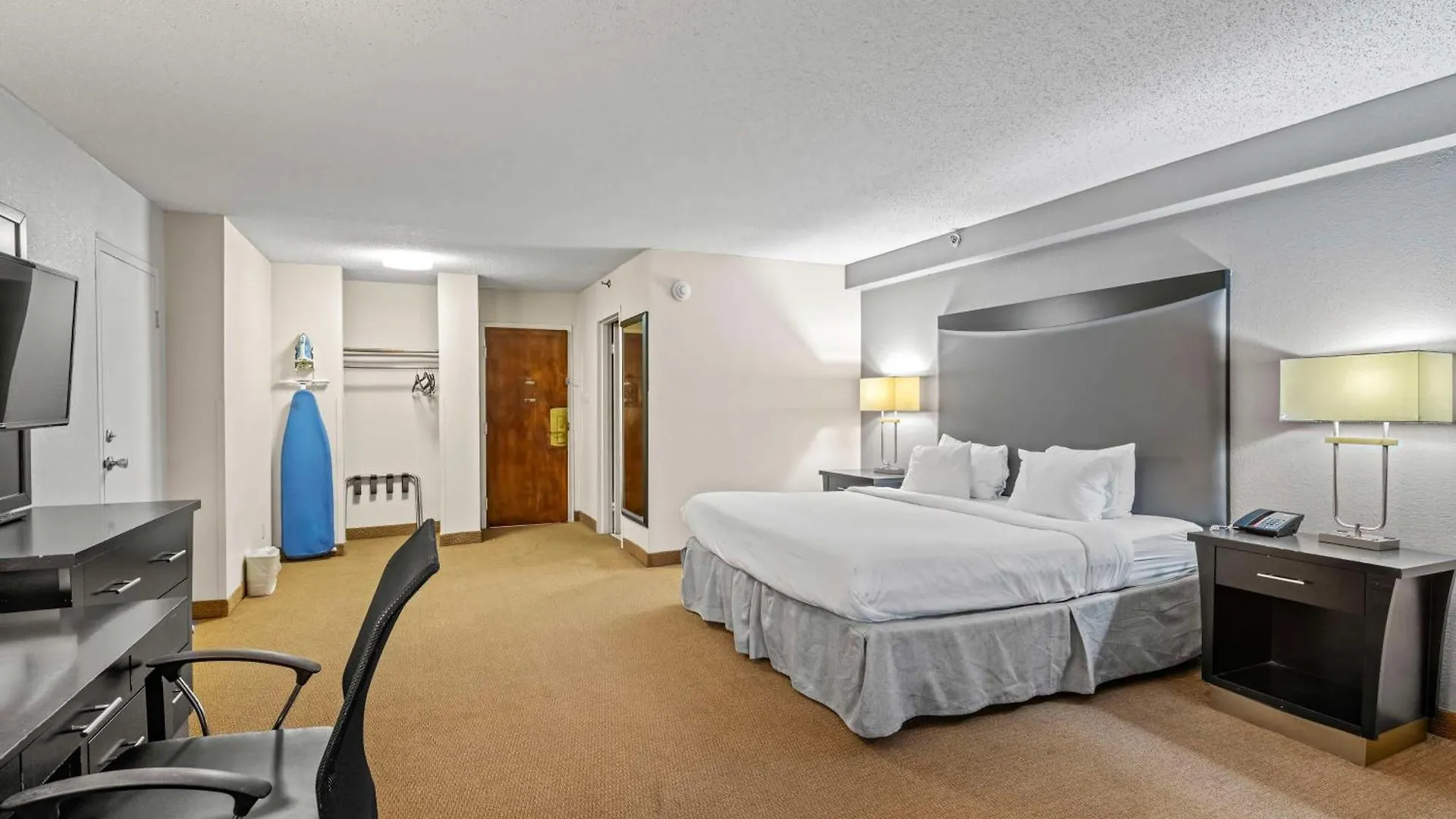 Red Lion Hotel Charlotte