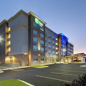 Express & Southwest By Ihg Sterling